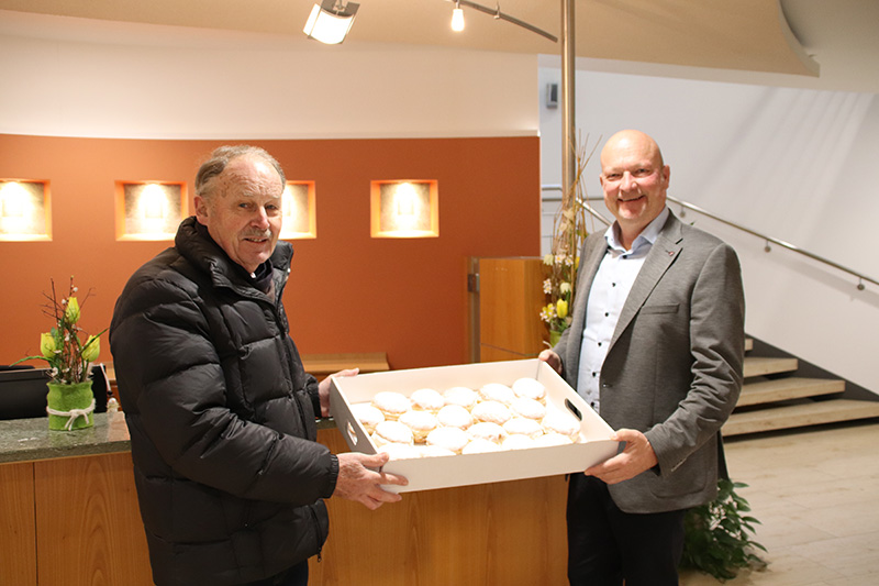 unsinniger-donnerstag-krapfen